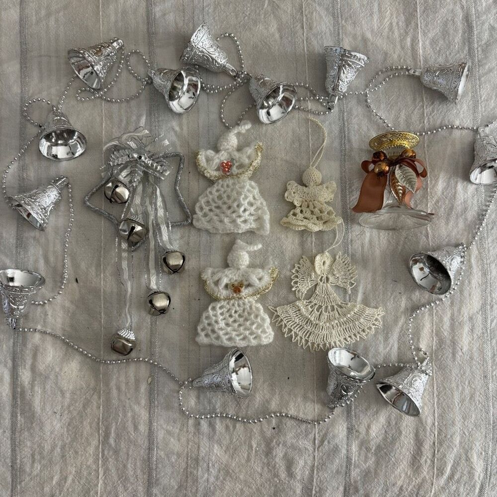 Miscellaneous Christmas Ornaments Set of 7